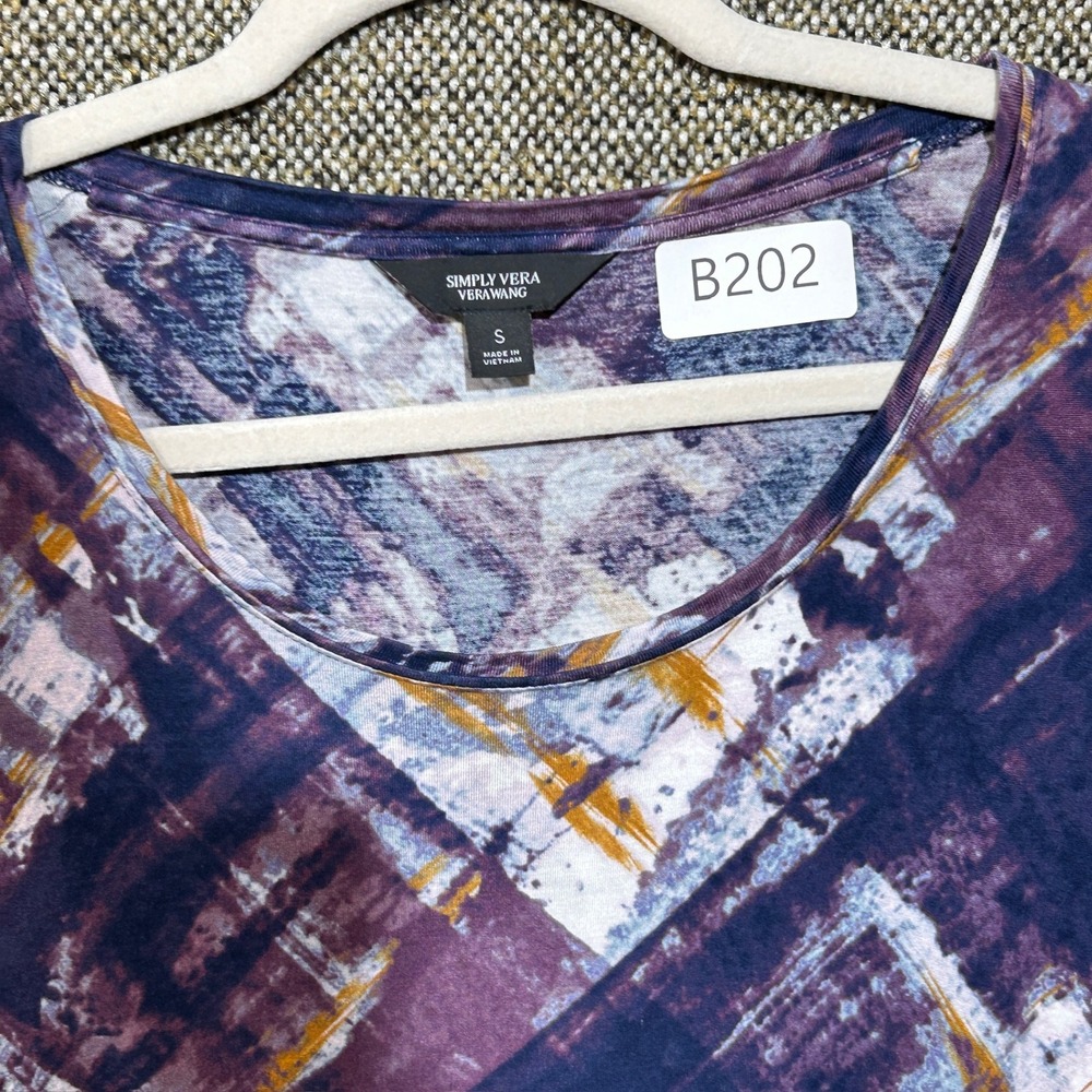 Modern Simply Vera Vera Wang Abstract Geometric Purple Rayon Scoop Neck Top S